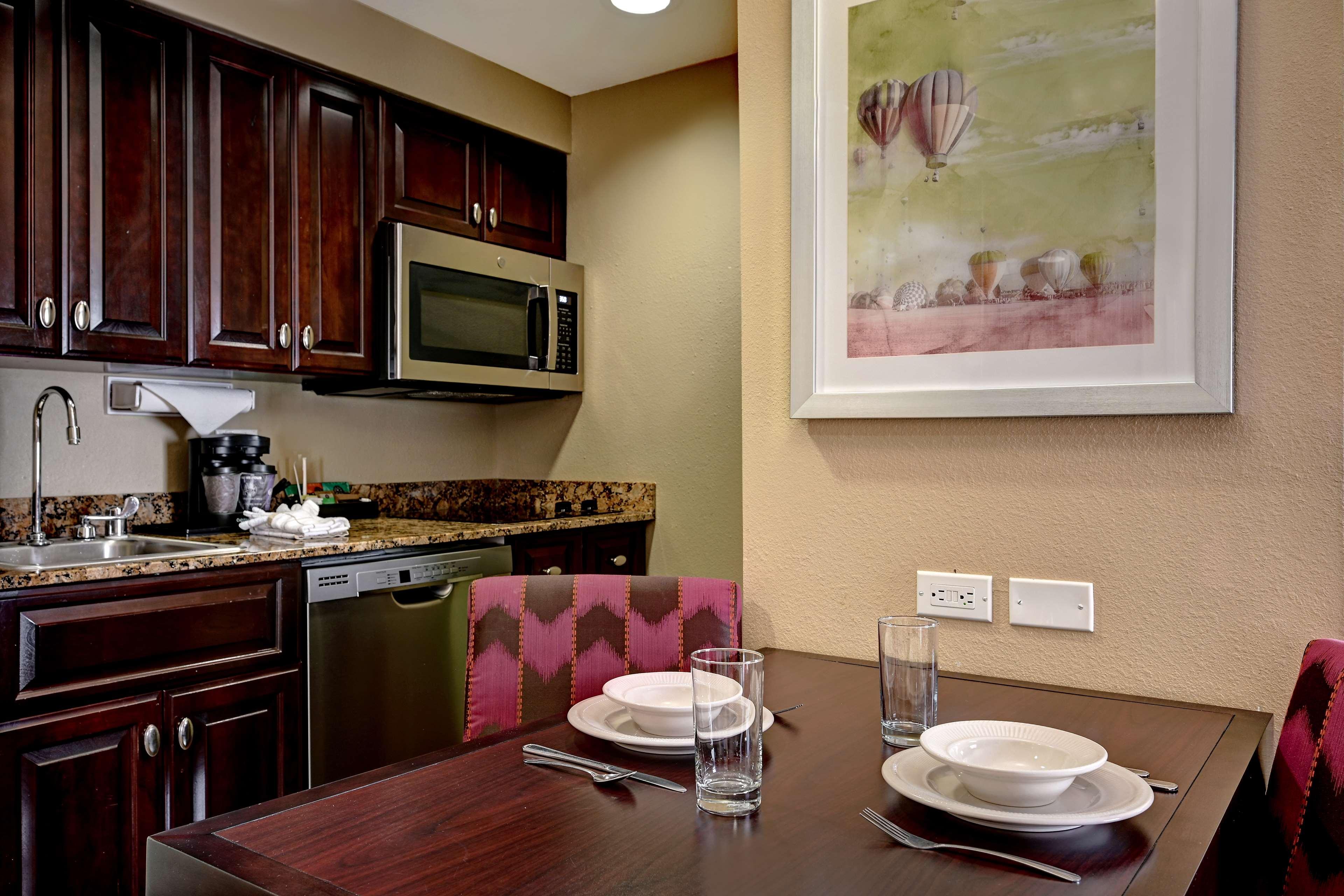 Homewood Suites By Hilton Albuquerque Airport Exteriér fotografie