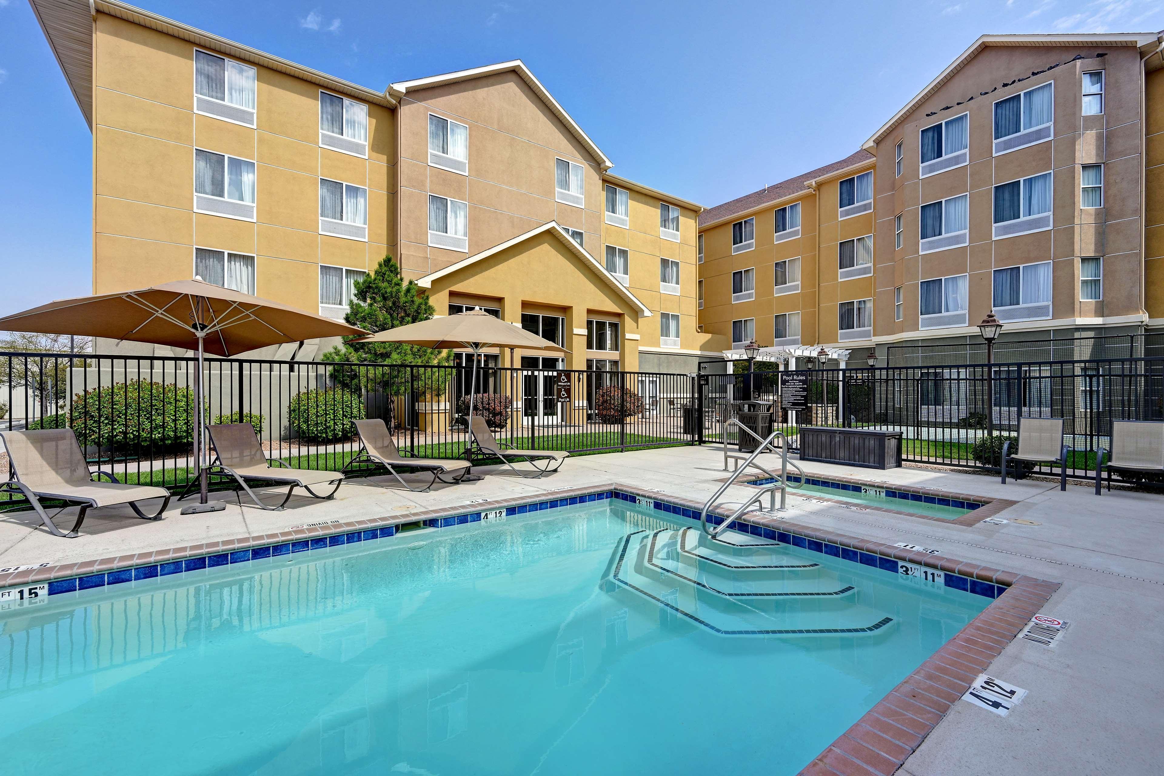 Homewood Suites By Hilton Albuquerque Airport Exteriér fotografie